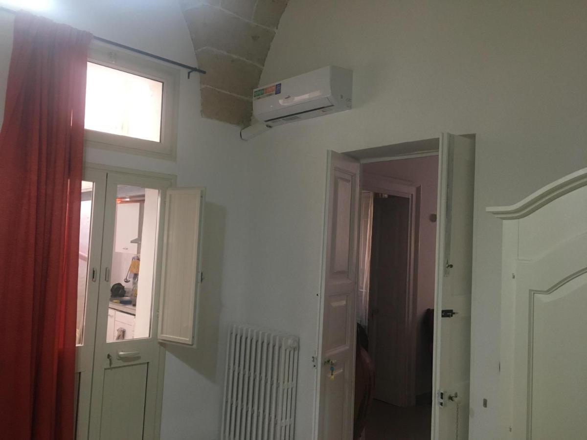 Stelmalu' Hotel Novoli Buitenkant foto