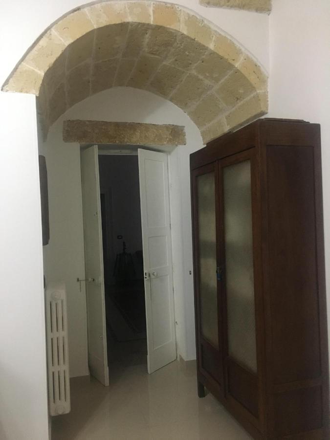 Stelmalu' Hotel Novoli Buitenkant foto