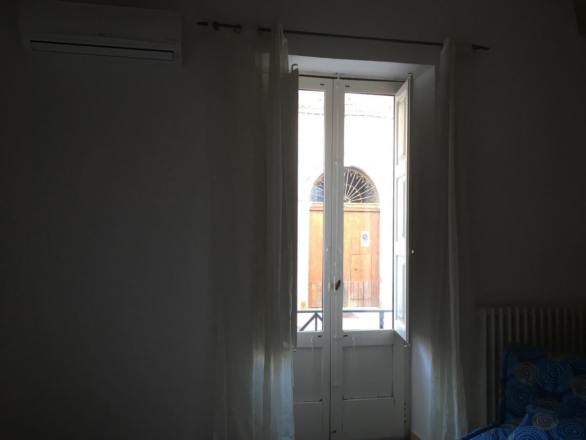 Stelmalu' Hotel Novoli Buitenkant foto
