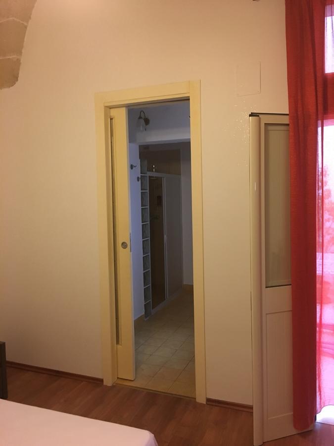 Stelmalu' Hotel Novoli Buitenkant foto